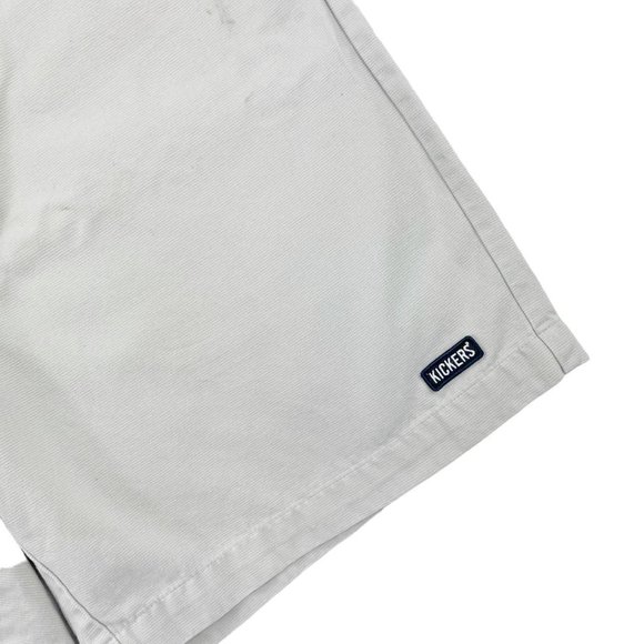 Kickers Mens Cream and Navy Shorts - Picture 2 of 5